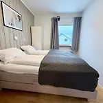 With Fantastic View And Parking *