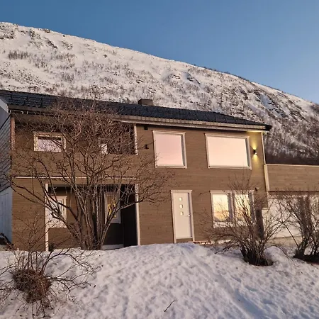 Lejlighed With Fantastic View And Parking